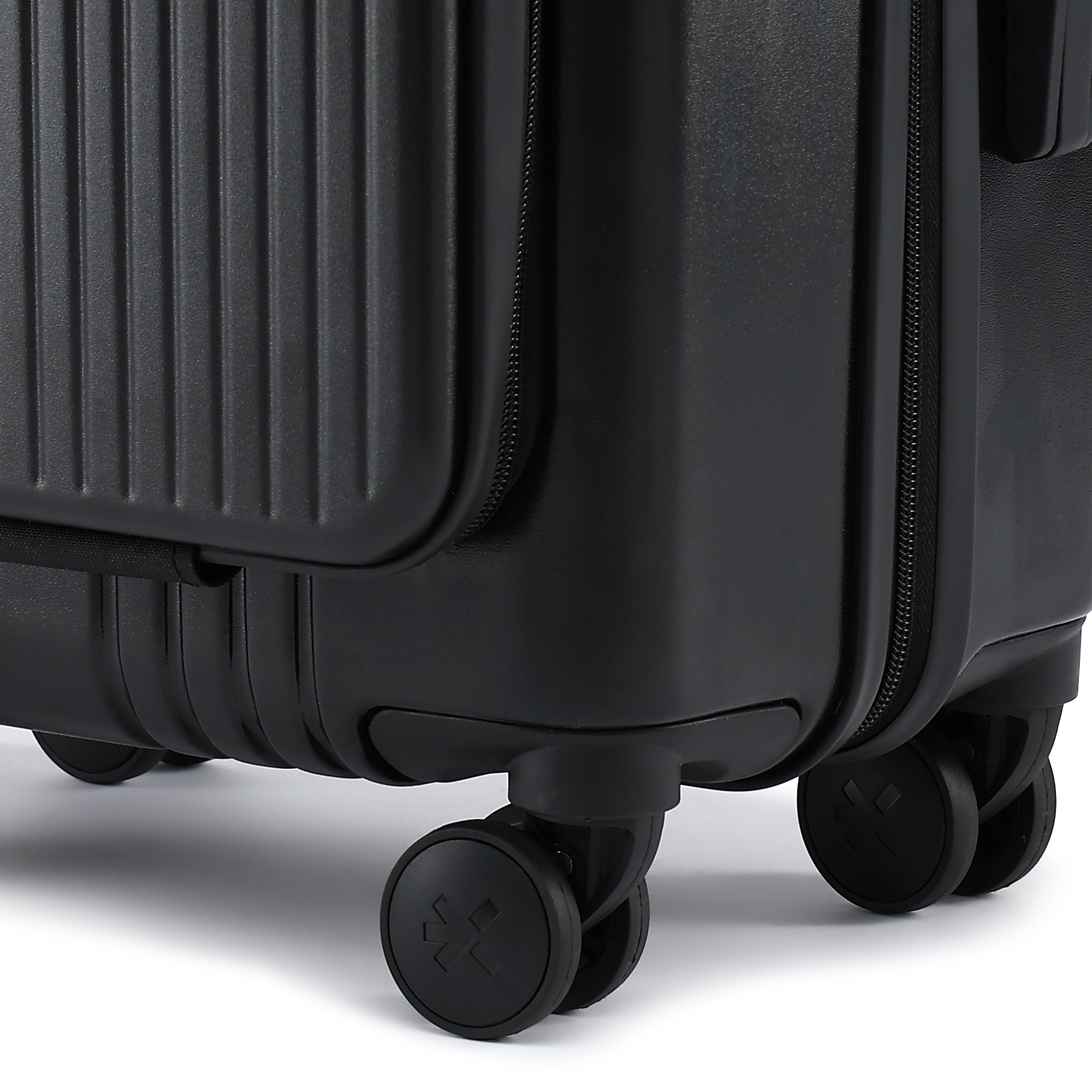 HRX by Hrithik Roshan Laptop Cabin Small Suitcase 8 Wheels - Urban Traveller