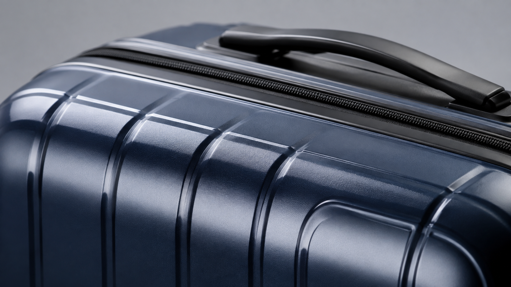 What Is Polycarbonate Luggage? A Plain-English Explainer for Indian Buyers