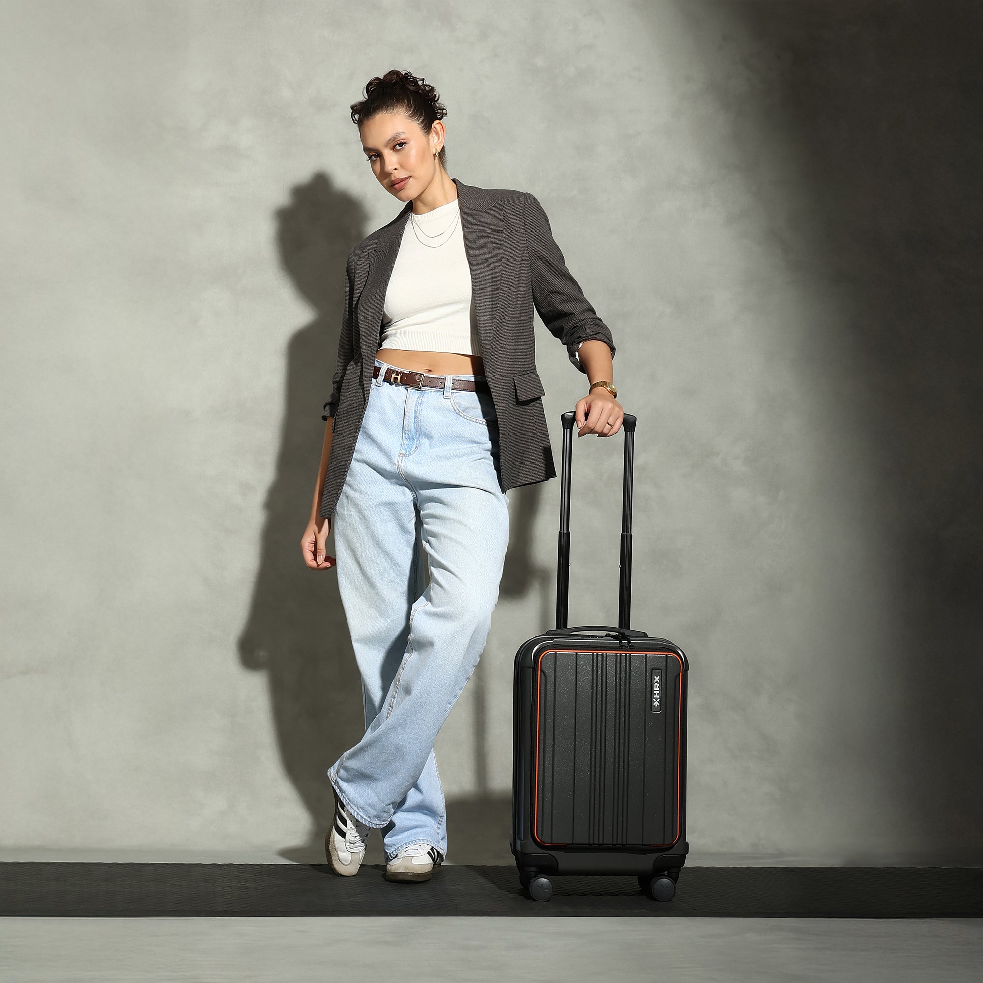 HRX Force Urban Trolley with Laptop Compartment