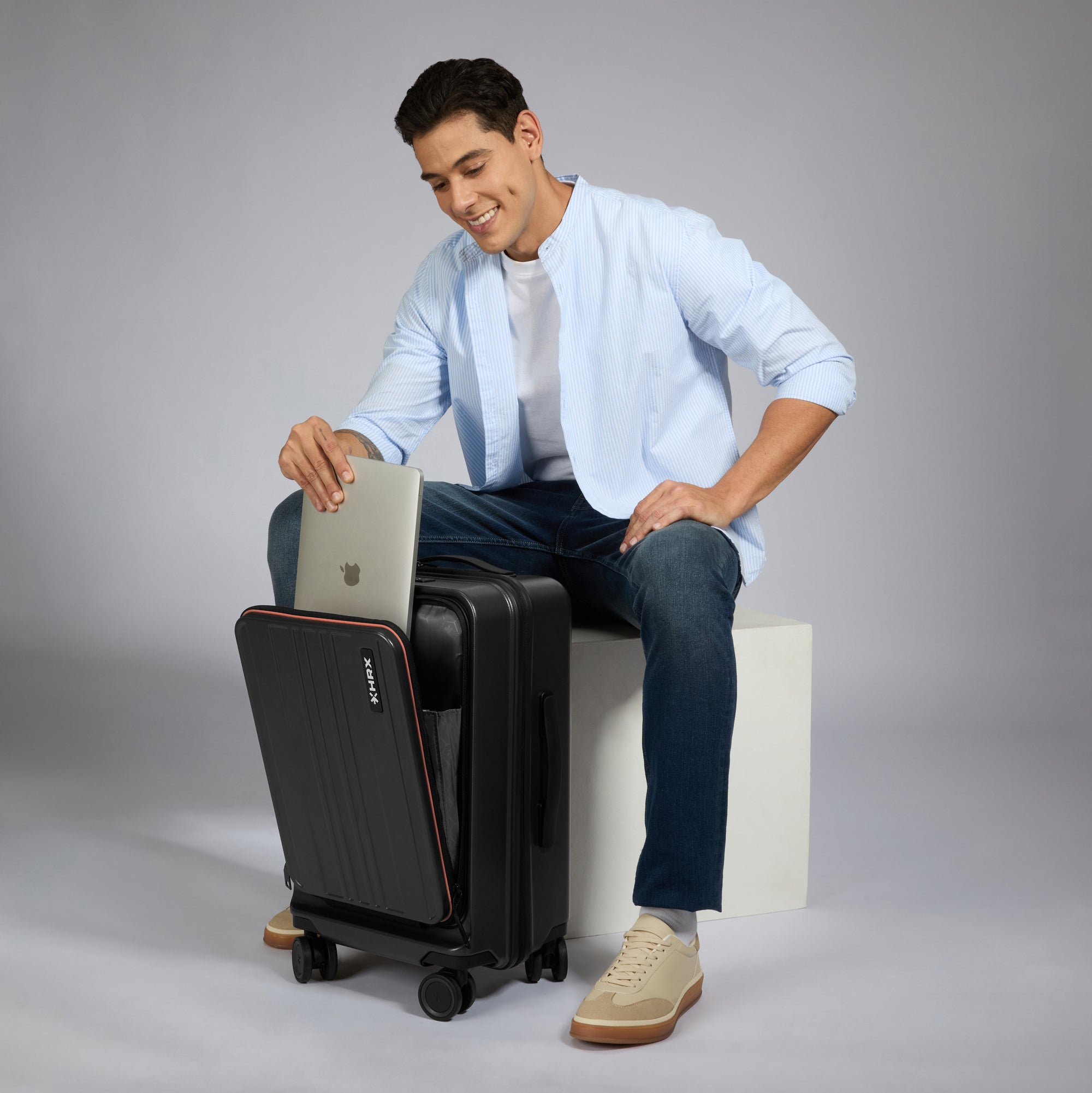 HRX Force Urban 2.0 Trolley with Laptop Compartment