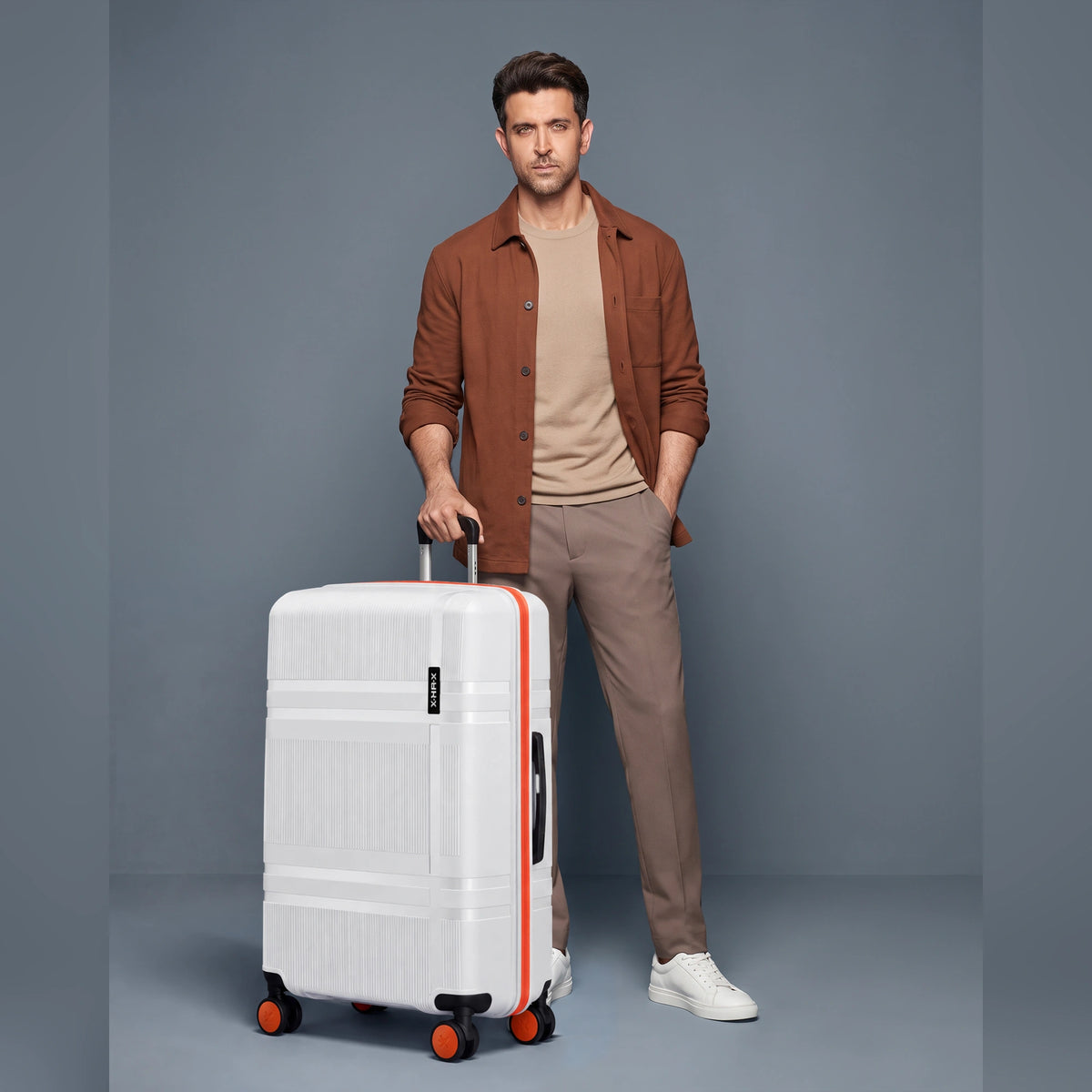 HRX Helium Large Check-in Suitcase (75 cm) 8 Wheels - Polycarbonate - Intergallactic Grey