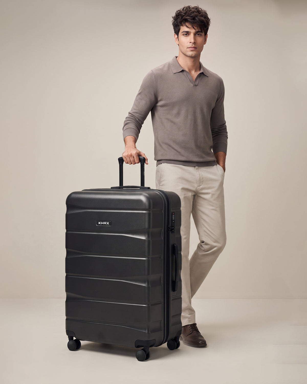 HRX by Hrithik Roshan Large Check-in Suitcase (75 cm) 8 Wheels - Brute - Black
