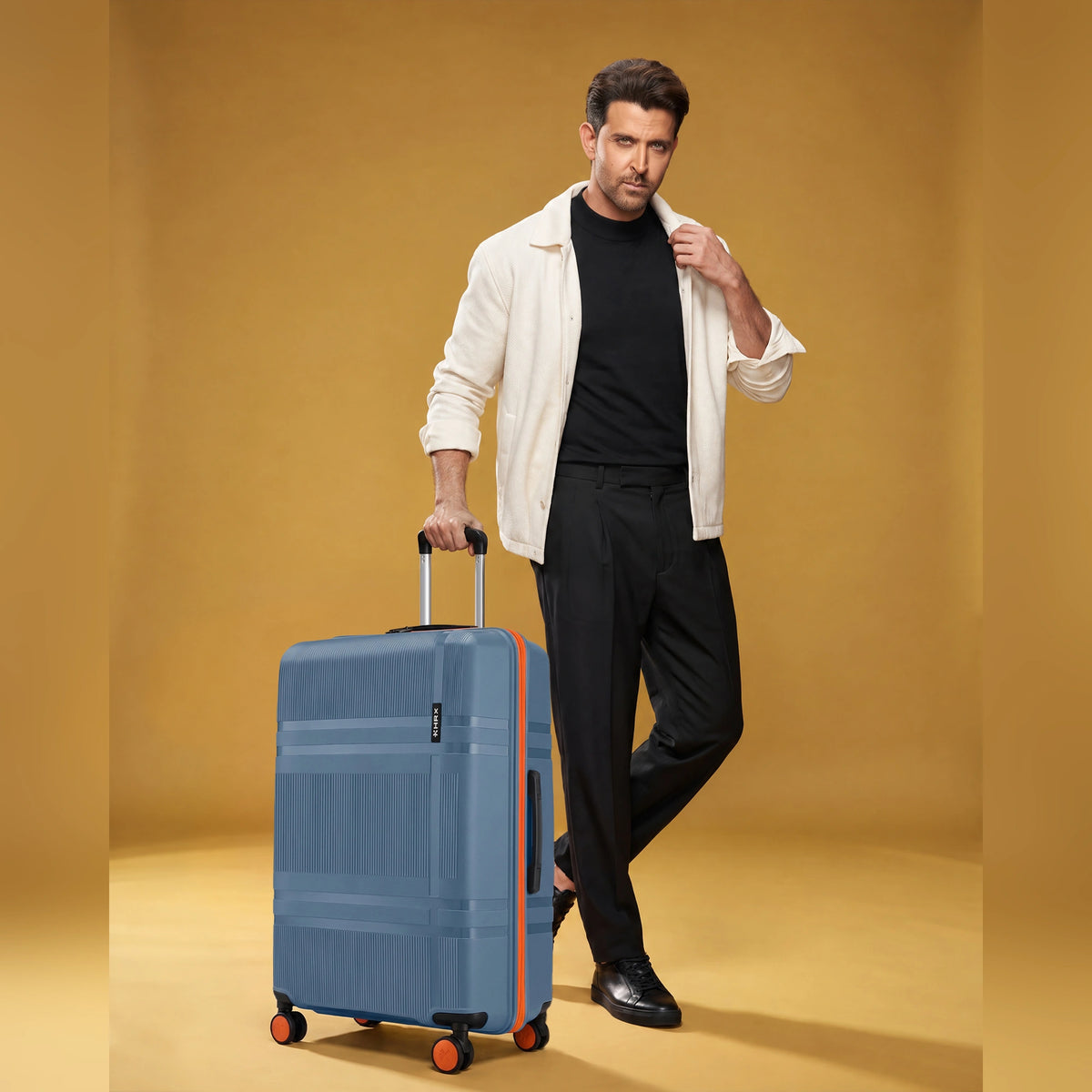 HRX Helium Medium Check-in Suitcase (65 cm) 8 Wheels - Polycarbonate - Blue