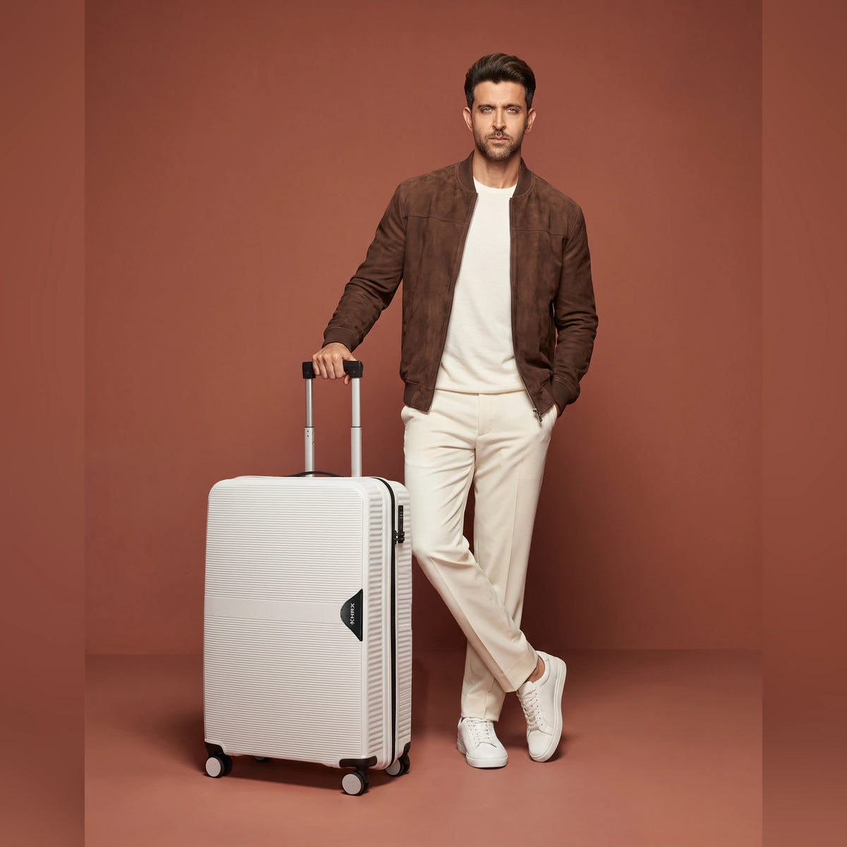 HRX Parabola Cabin Suitcase (55 cm) 8 Wheels - Polypropylene - Intergallactic Grey