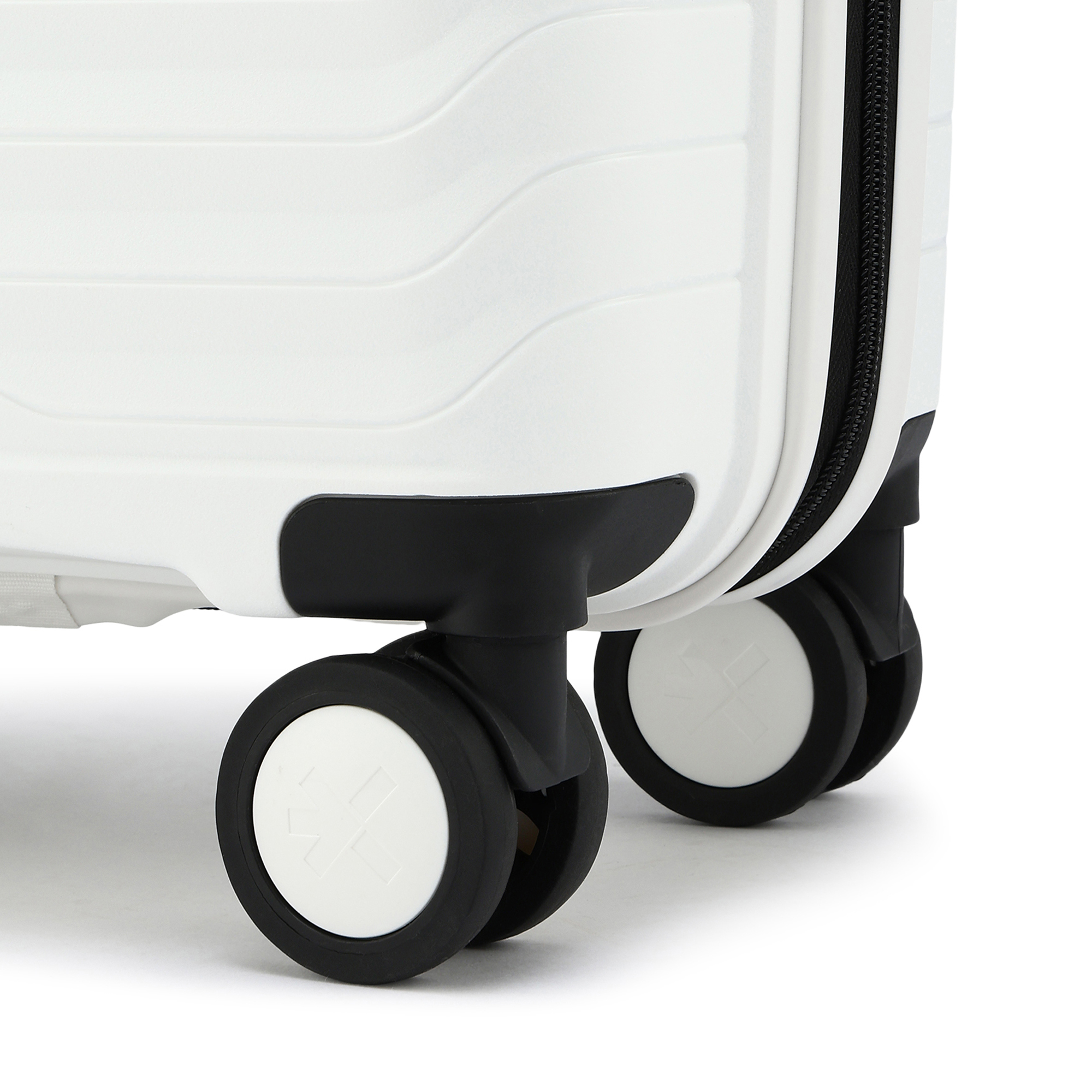 HRX by Hrithik Roshan Small Cabin Suitcase (56 cm) 8 Wheels - Kyoto