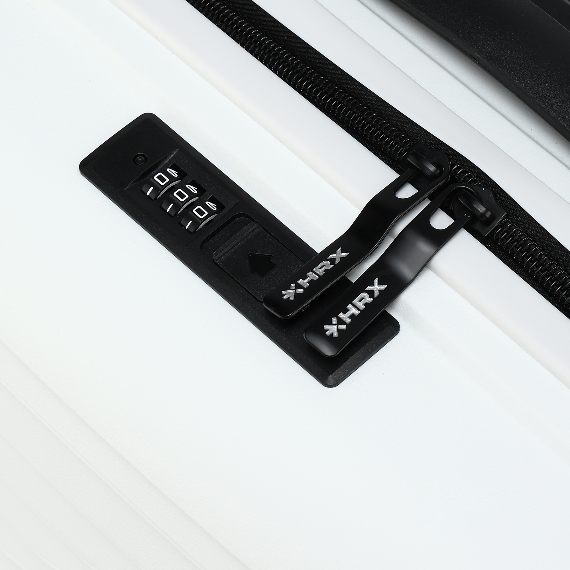 HRX by Hrithik Roshan Small Cabin Suitcase (56 cm) 8 Wheels - Kyoto