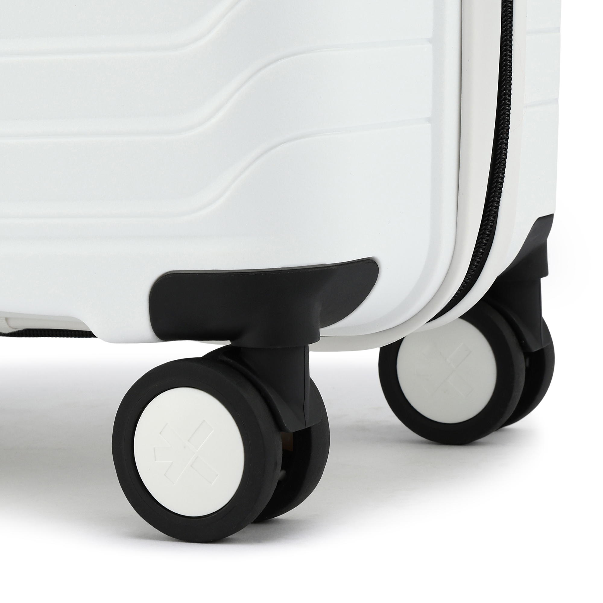 HRX by Hrithik Roshan Hard Body Set of 3 Luggage 8 Wheels - Kyoto