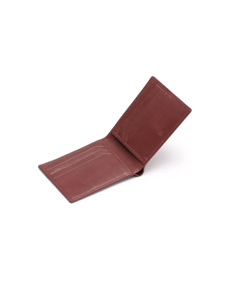 Men's Lume bi-fold wallet, cherry leather, open card slots