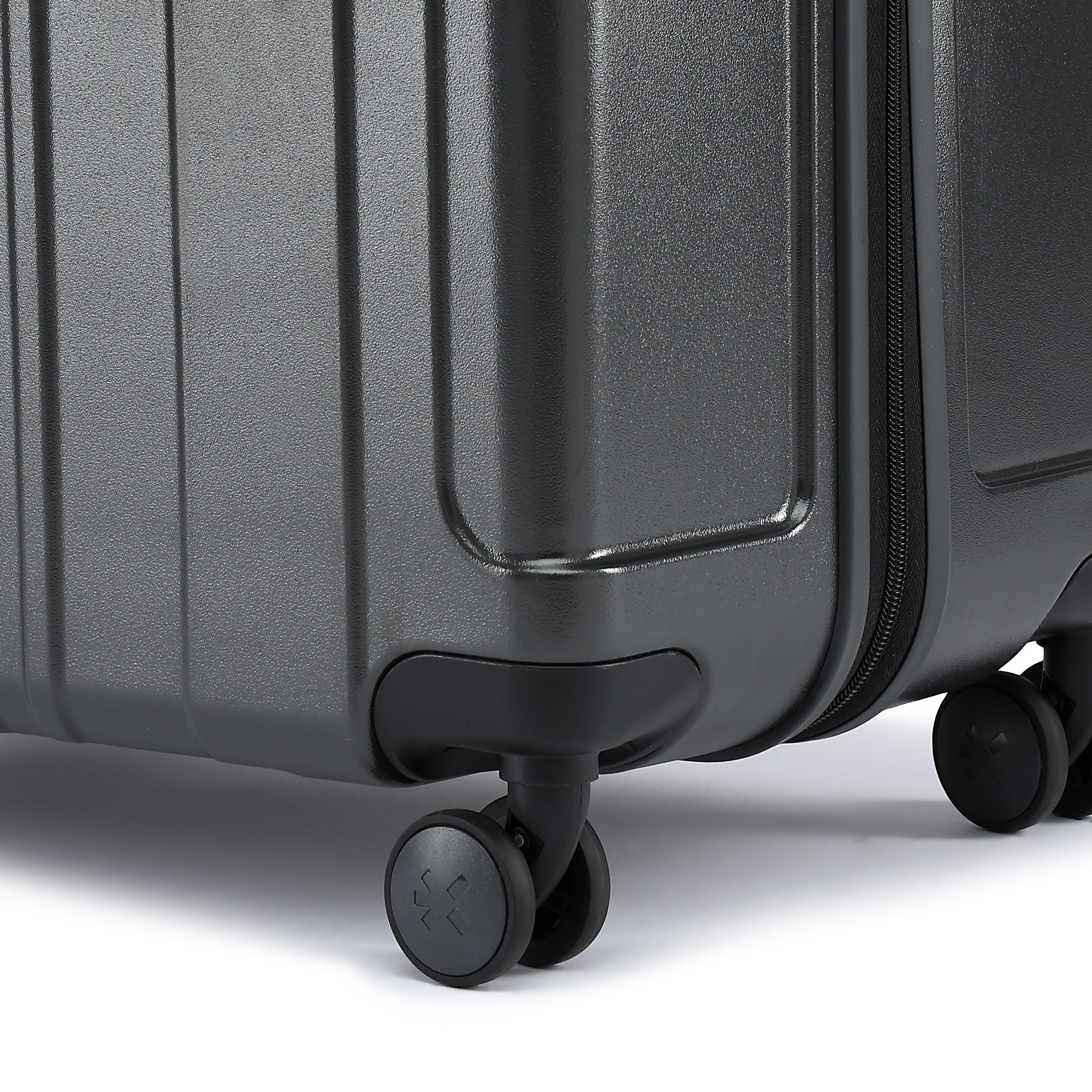 HRX by Hrithik Roshan Hard Body Set of 2 Luggage 8 Wheels - Force