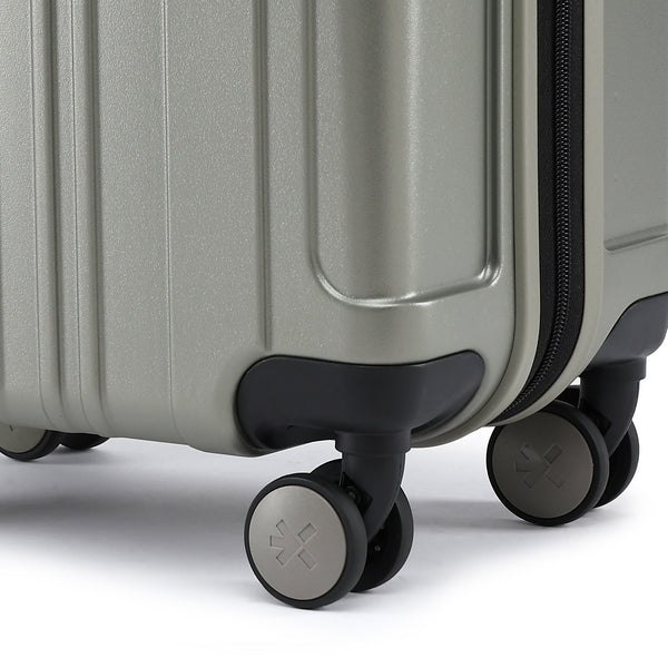 HRX by Hrithik Roshan Small Cabin Suitcase (56 cm) 8 Wheels - Force