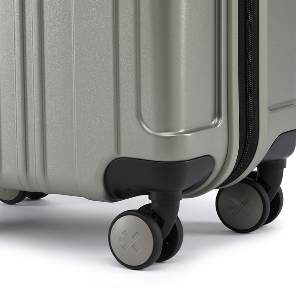 HRX by Hrithik Roshan Small Cabin Suitcase (56 cm) 8 Wheels - Force