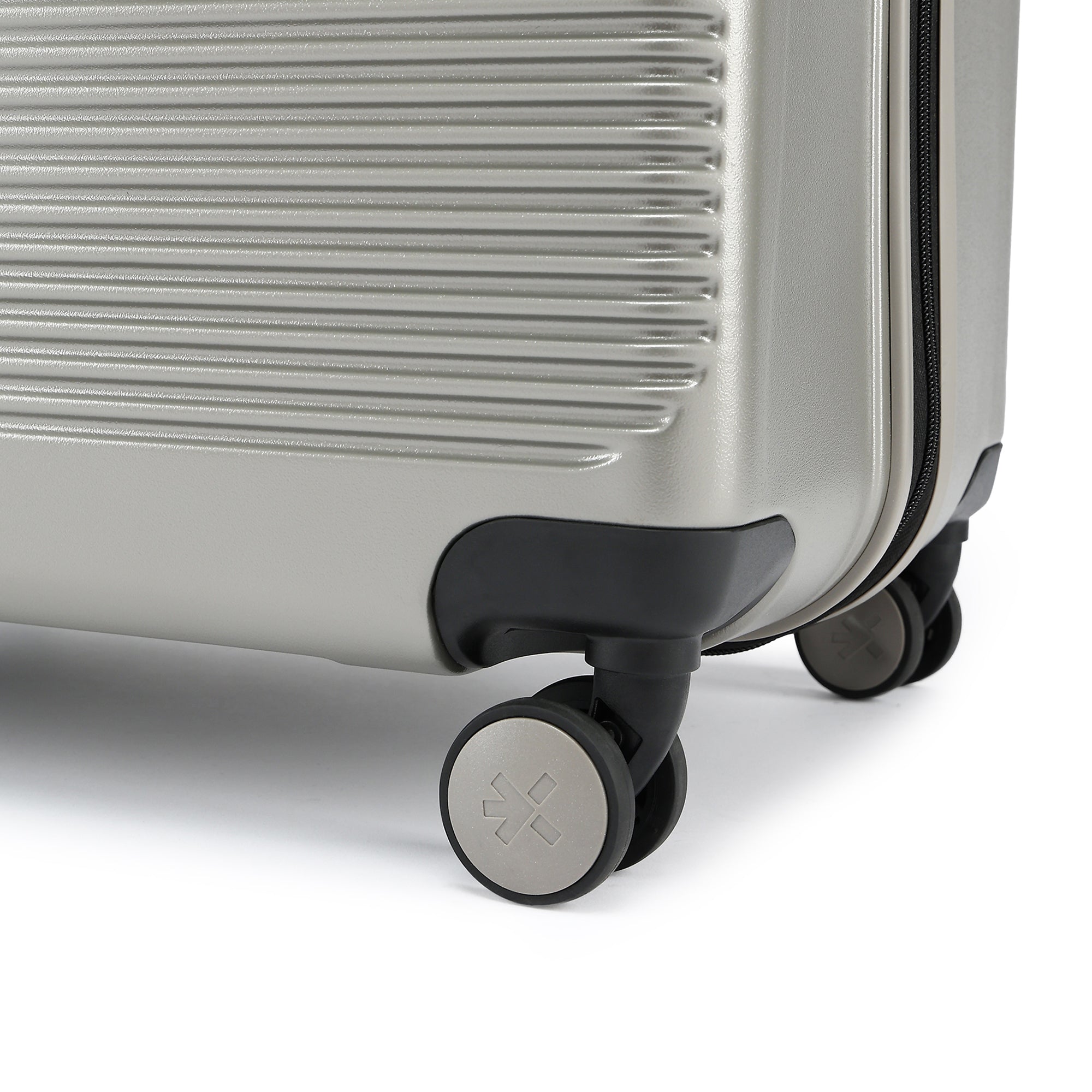 HRX by Hrithik Roshan  Large Check-in Suitcase (75 cm) 8 Wheels - Grit