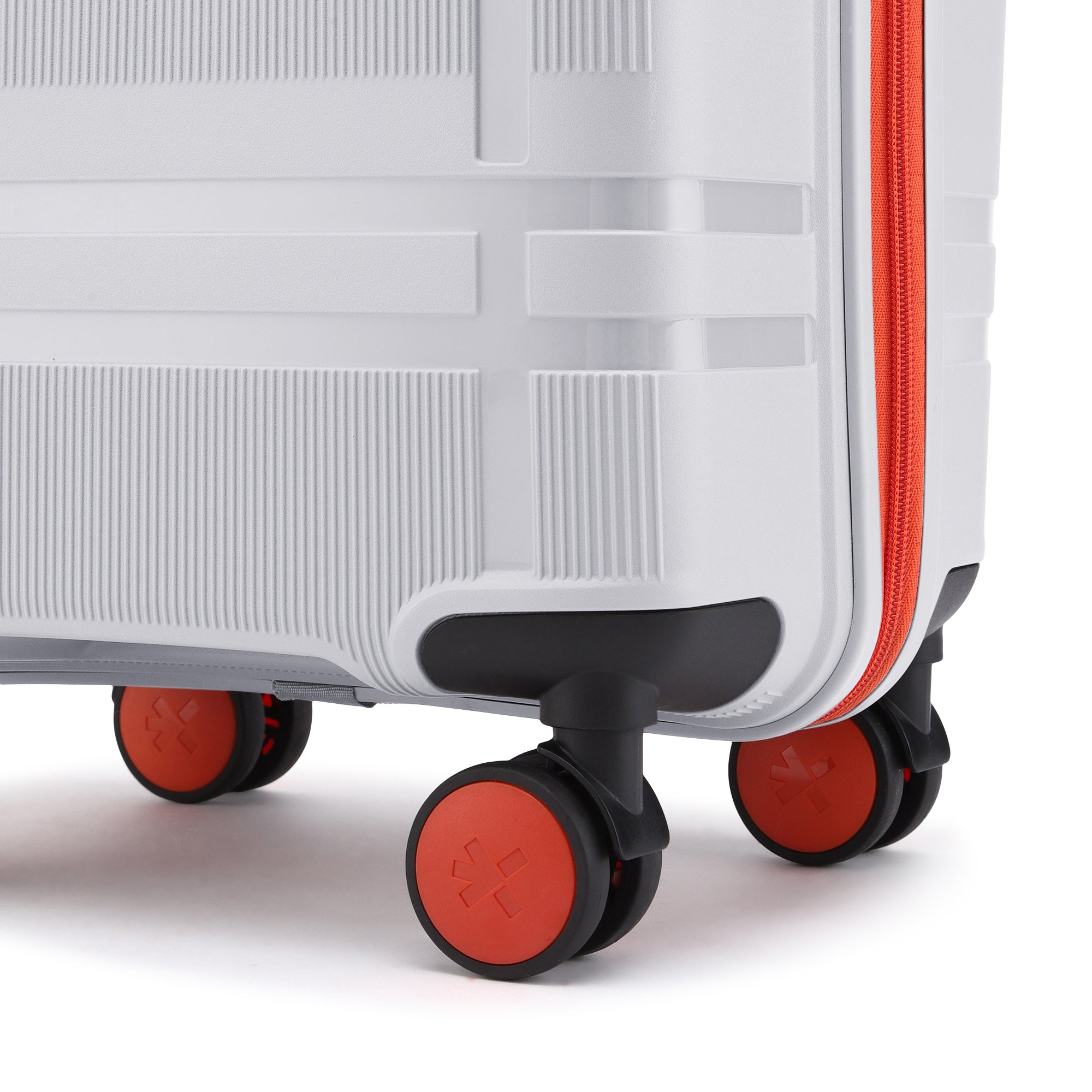HRX by Hrithik Roshan  Small Cabin Suitcase (56 cm) 8 Wheels - Helium